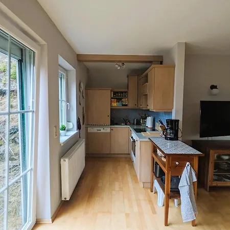 بيت للعطل Am Berg &